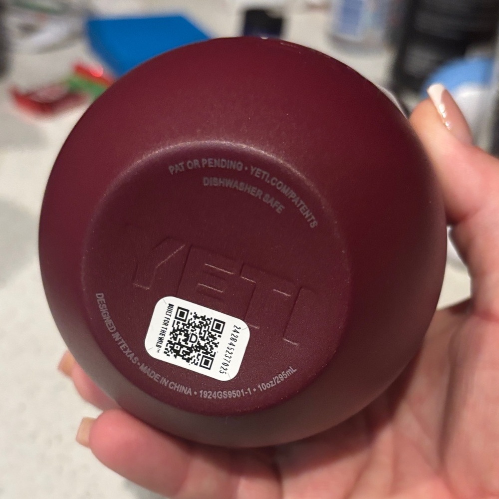 Yeti Maroon Wine Tumbler with MagSlider Lid - Picture 6 of 6